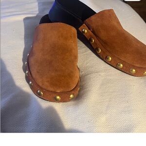 AEROSOLES COGNAC Suede Studded Mules